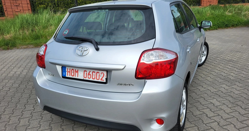 Toyota Auris cena 23900 przebieg: 162000, rok produkcji 2010 z Bieruń małe 742